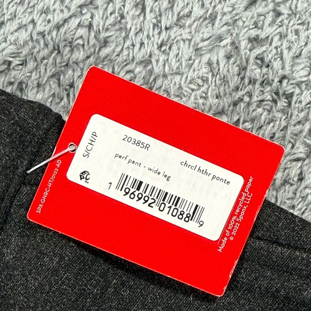 NWT Spanx Perfect Pant Wide Leg Flare Womens Small Performance Pull On Black - Picture 5 of 10